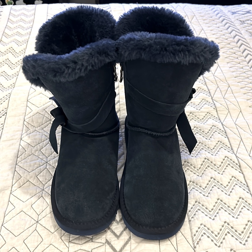 LAM Navy Blue Suede Furry Boots- Side Ties- Size 7